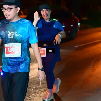 Runner Photo 4333674