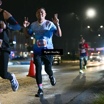 Runner Photo 4333685