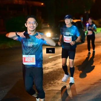 Runner Photo 4333692