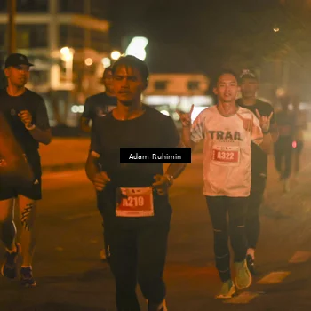 Runner Photo 4333750