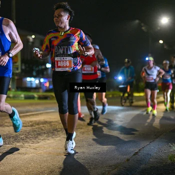 Runner Photo 4333768