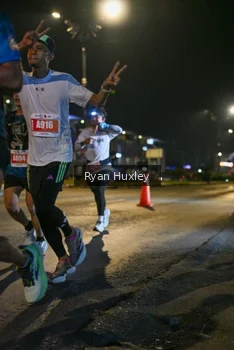 Runner Photo 4333943