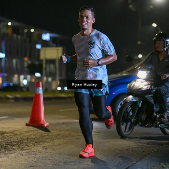 Runner Photo 4333975