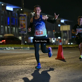 Runner Photo 4334018