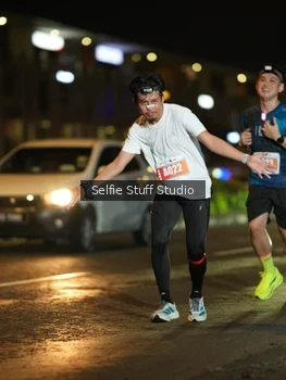 Runner Photo 4334072