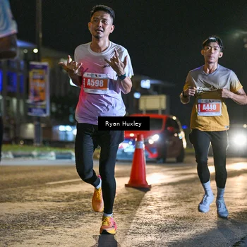 Runner Photo 4334104