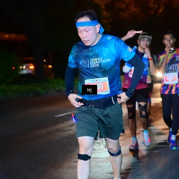Runner Photo 4334110