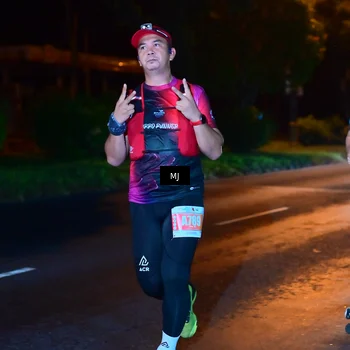 Runner Photo 4334141