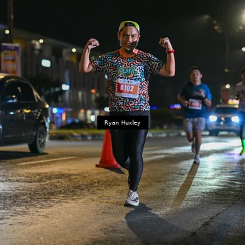 Runner Photo 4334143