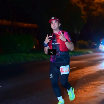Runner Photo 4334144