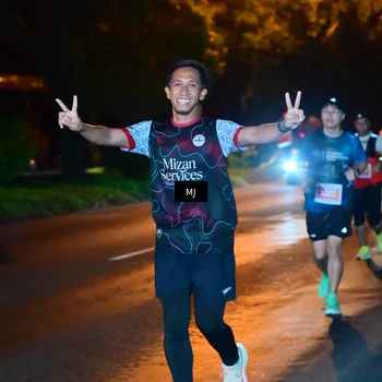 Runner Photo 4334166