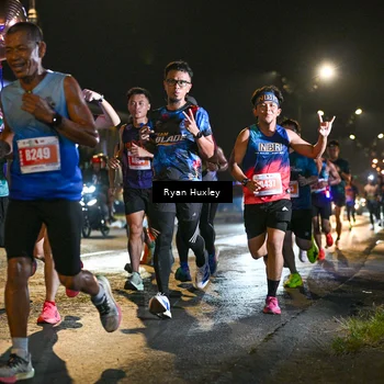 Runner Photo 4334174