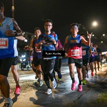 Runner Photo 4334175