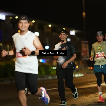 Runner Photo 4334180