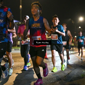 Runner Photo 4334187