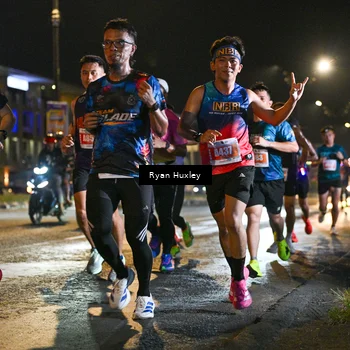 Runner Photo 4334188