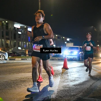 Runner Photo 4334196