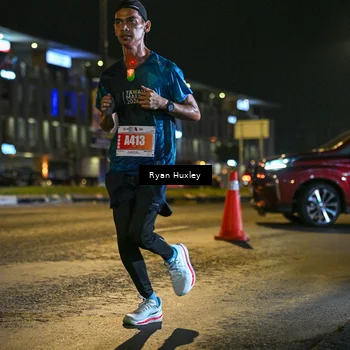 Runner Photo 4334209