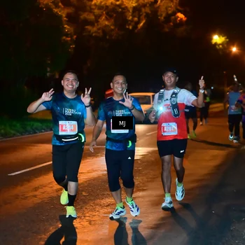 Runner Photo 4334221