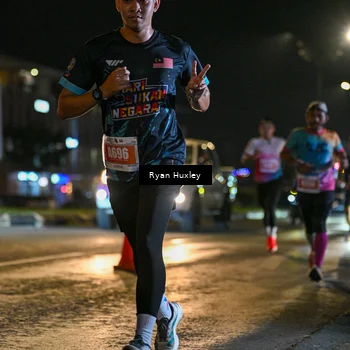 Runner Photo 4334222