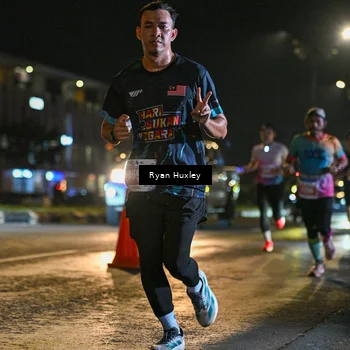 Runner Photo 4334223