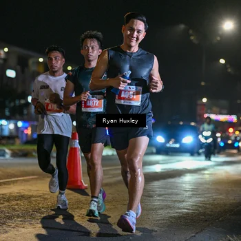Runner Photo 4334243