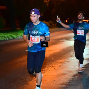 Runner Photo 4334255