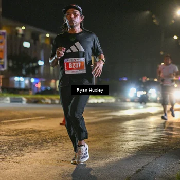 Runner Photo 4334287
