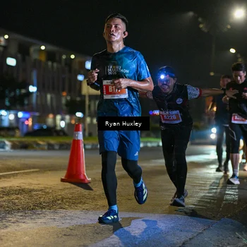 Runner Photo 4334315