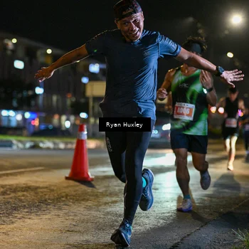 Runner Photo 4334337