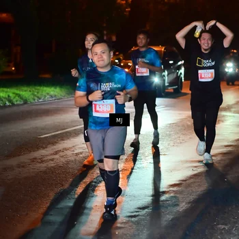 Runner Photo 4334345