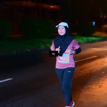 Runner Photo 4334358