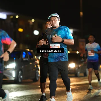 Runner Photo 4334360