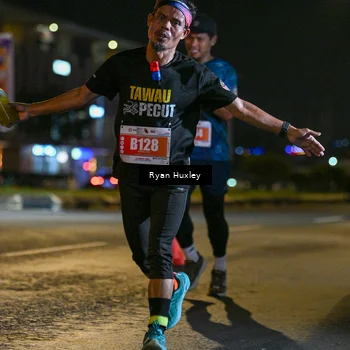 Runner Photo 4334365