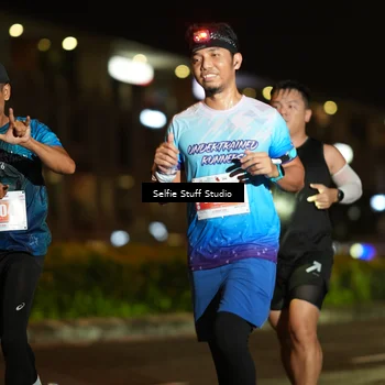 Runner Photo 4334373