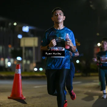 Runner Photo 4334374