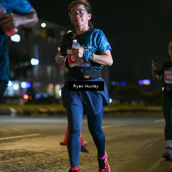 Runner Photo 4334377