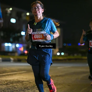 Runner Photo 4334378