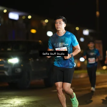 Runner Photo 4334380