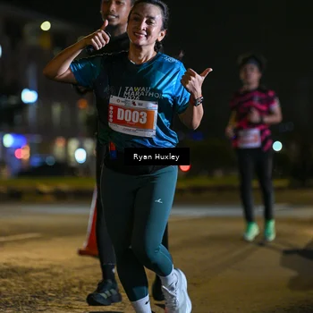 Runner Photo 4334386