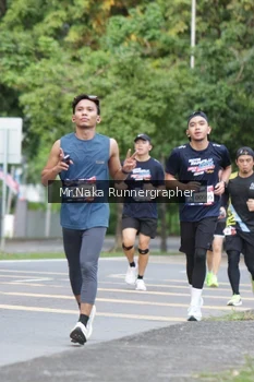Runner Photo 43344