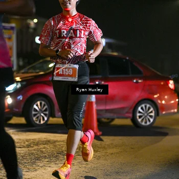 Runner Photo 4334405
