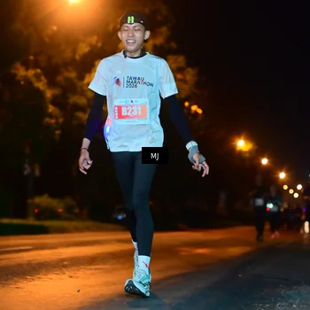 Runner Photo 4334406