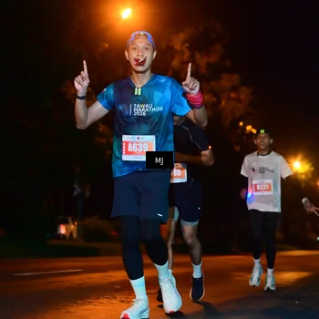 Runner Photo 4334408