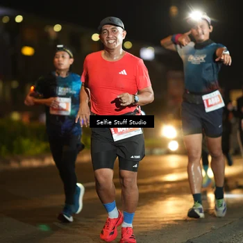 Runner Photo 4334422