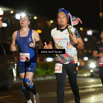 Runner Photo 4334465