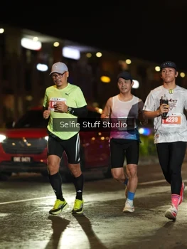 Runner Photo 4334482