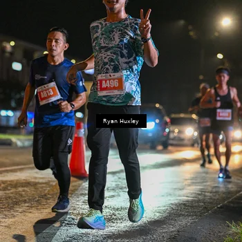 Runner Photo 4334506