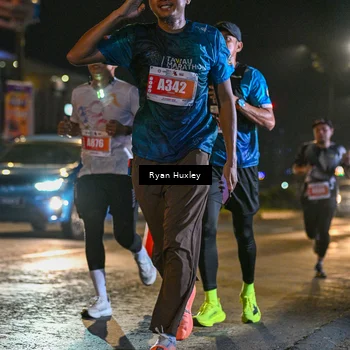 Runner Photo 4334530