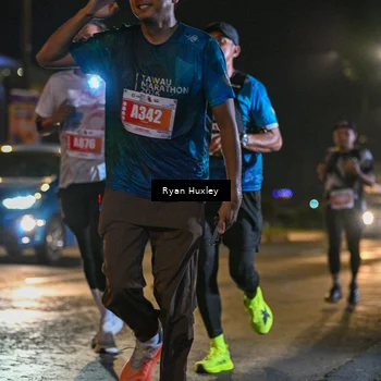 Runner Photo 4334535